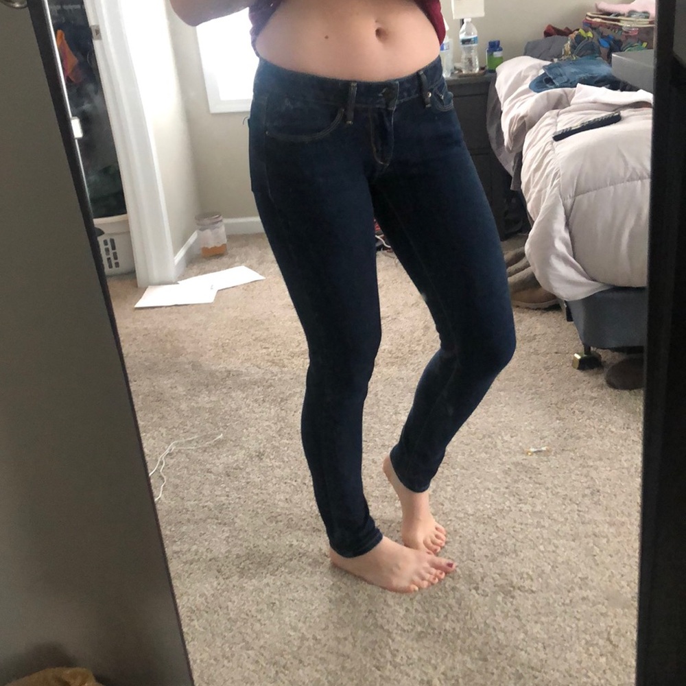 Levi’s  Bold Curve Modern Rise Skinny Jean